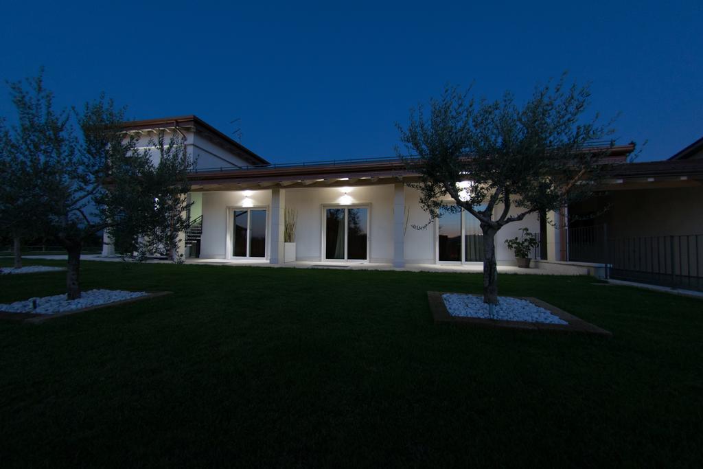 Agriturismo La Torretta Пескантина Экстерьер фото