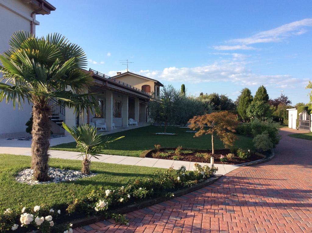 Agriturismo La Torretta Пескантина Экстерьер фото