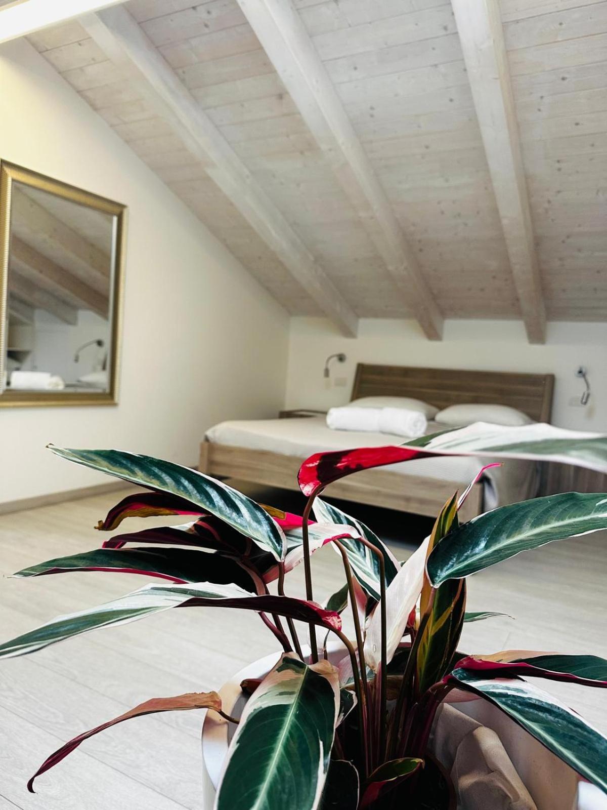 Agriturismo La Torretta Пескантина Экстерьер фото