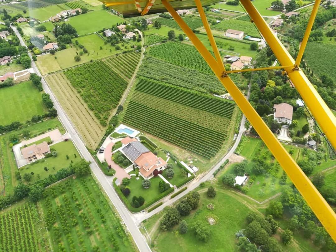 Agriturismo La Torretta Пескантина Экстерьер фото