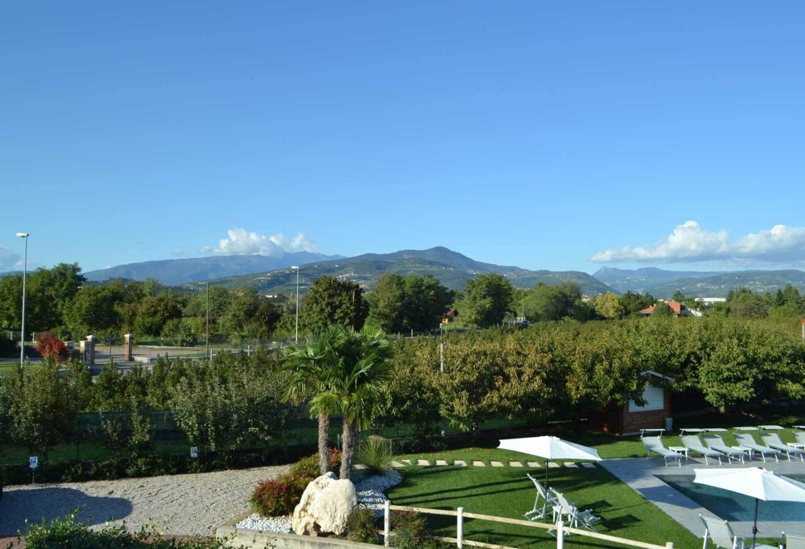 Agriturismo La Torretta Пескантина Экстерьер фото