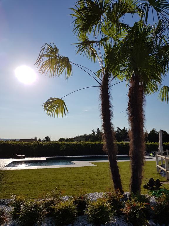 Agriturismo La Torretta Пескантина Экстерьер фото
