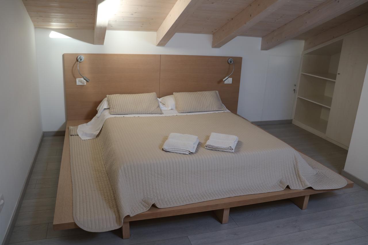 Agriturismo La Torretta Пескантина Экстерьер фото